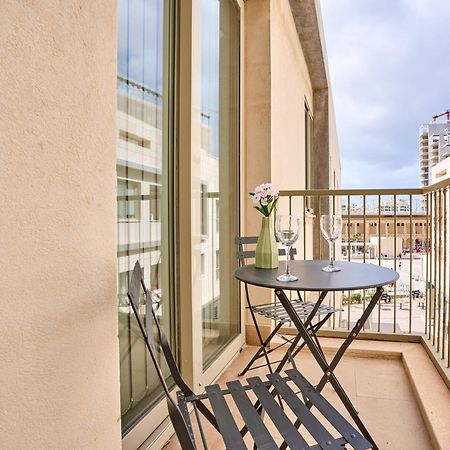 Stylish Apartment In Tigne Point Sliema Buitenkant foto