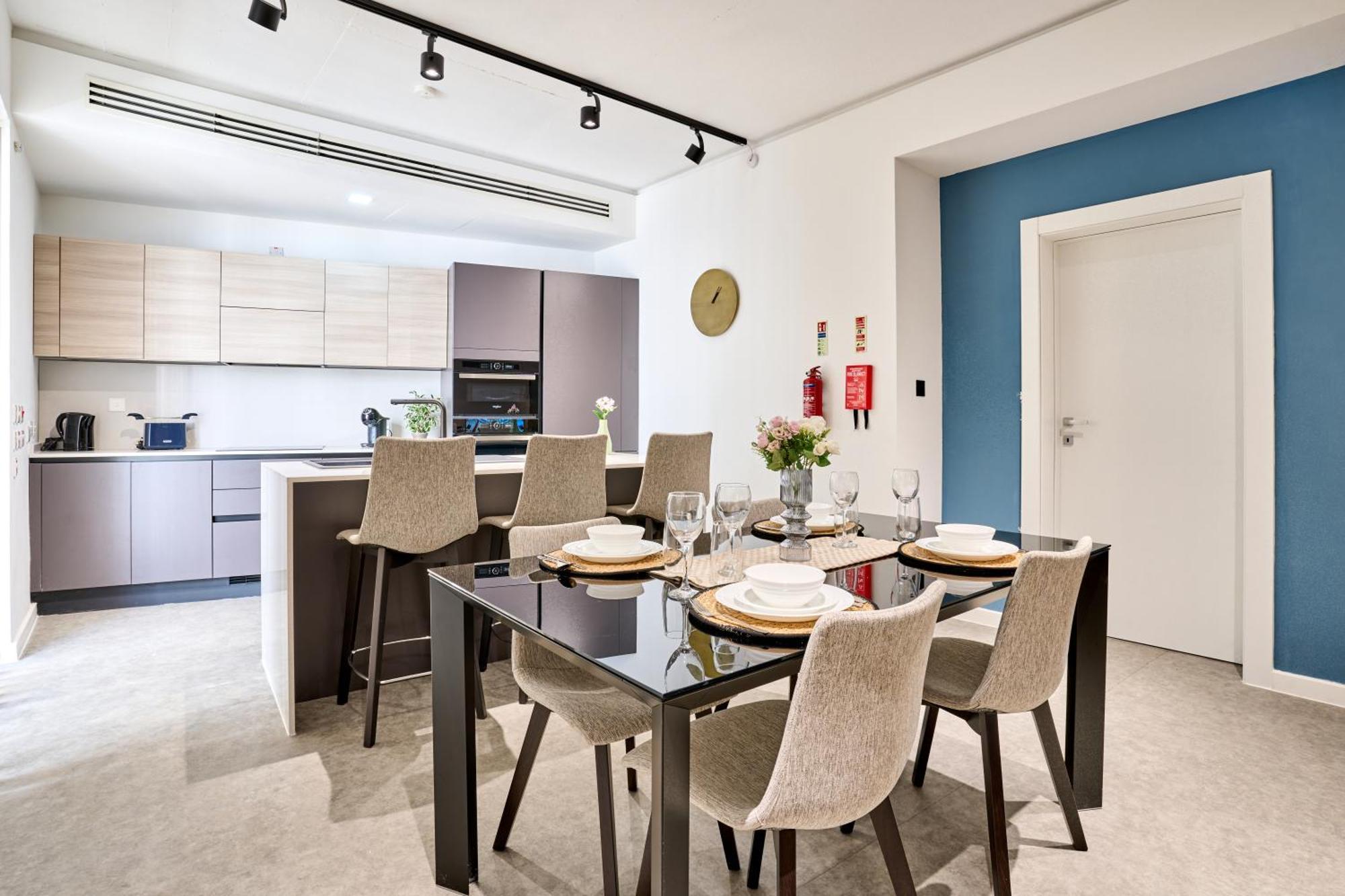 Stylish Apartment In Tigne Point Sliema Buitenkant foto
