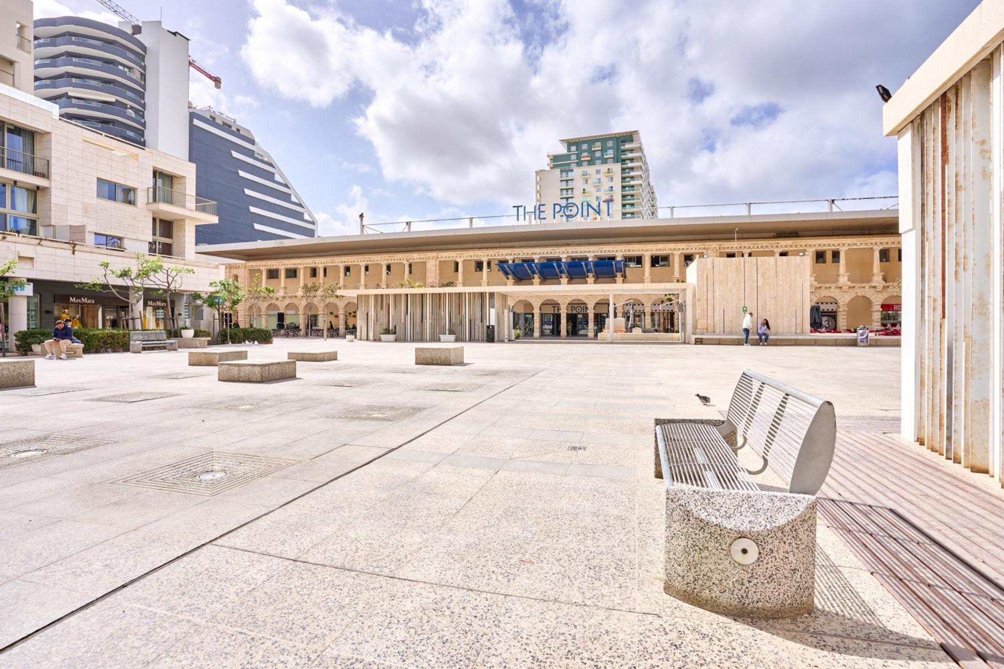 Stylish Apartment In Tigne Point Sliema Buitenkant foto